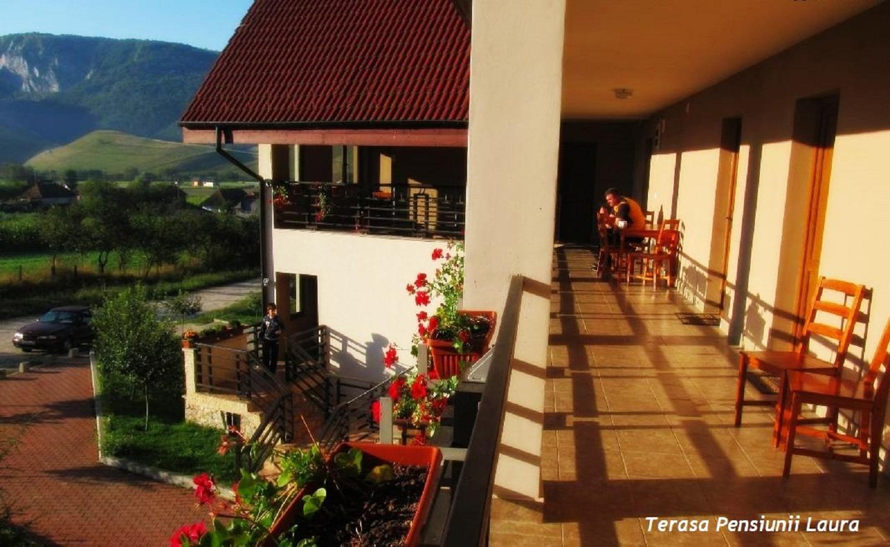 Pension Laura Cheile Turzii Petrestii de Jos Ruang foto